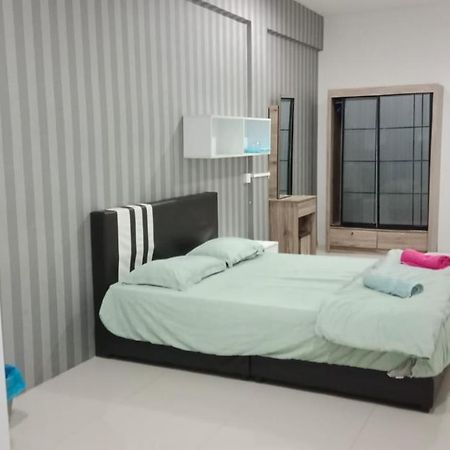 Antz Village Studio Kampar Exterior photo